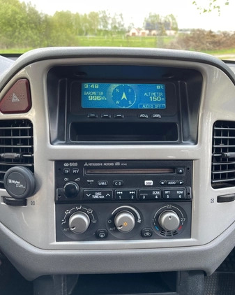 Mitsubishi Pajero cena 20000 przebieg: 320000, rok produkcji 2005 z Świecie małe 106